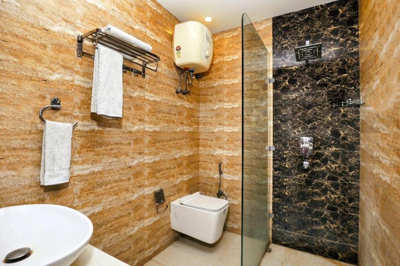 Ishaan Residency - A Unit Of Mgm Club 
