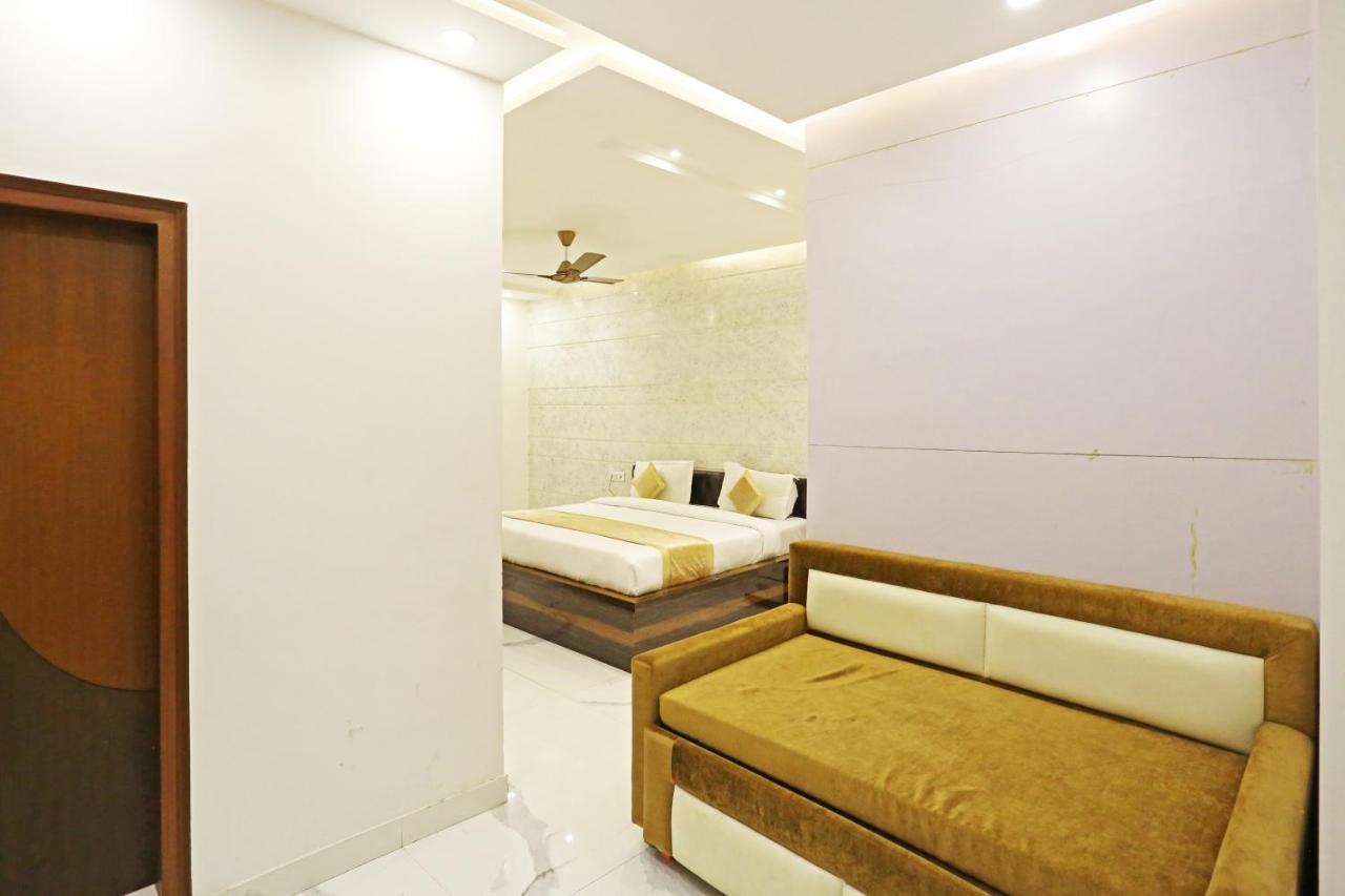 Guest house Ishaan Residency - A Unit Of Mgm Club 