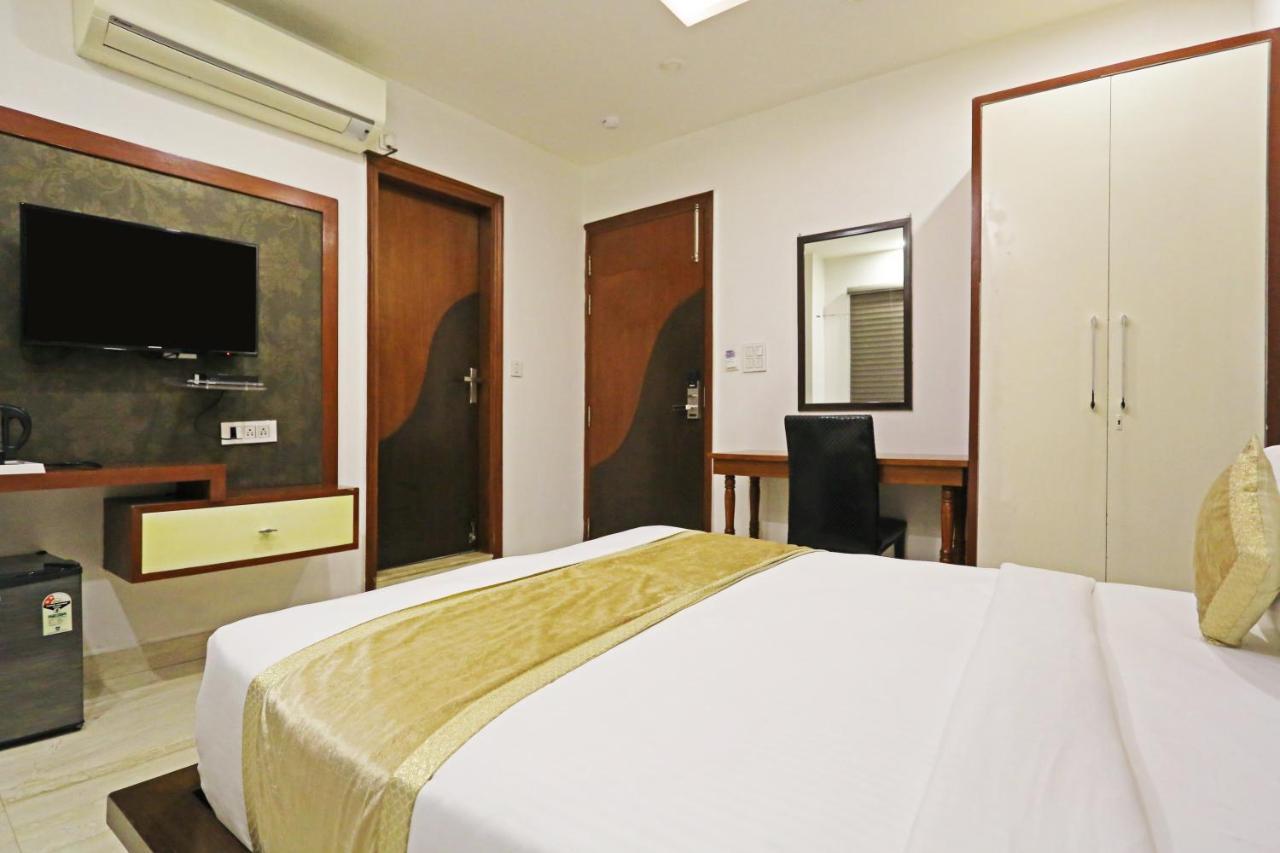 Ishaan Residency - A Unit Of Mgm Club 