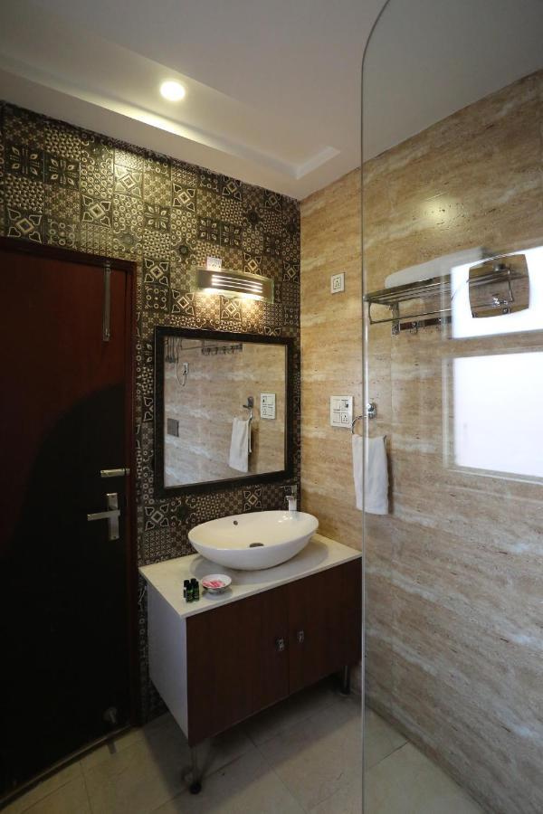 Ishaan Residency - A Unit Of Mgm Club 