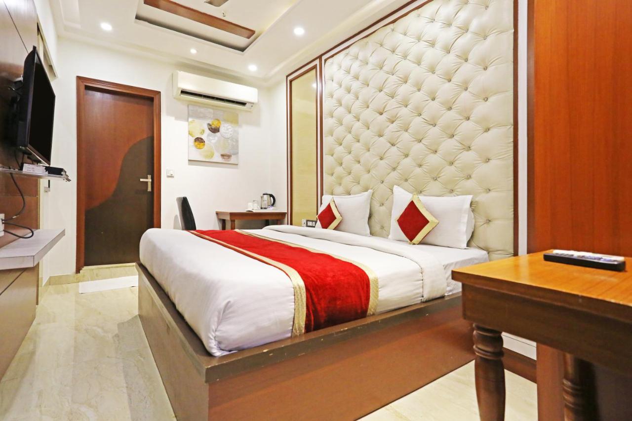 Ishaan Residency - A Unit Of Mgm Club 