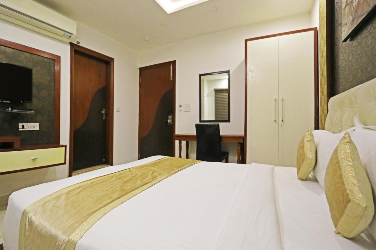 Ishaan Residency - A Unit Of Mgm Club 