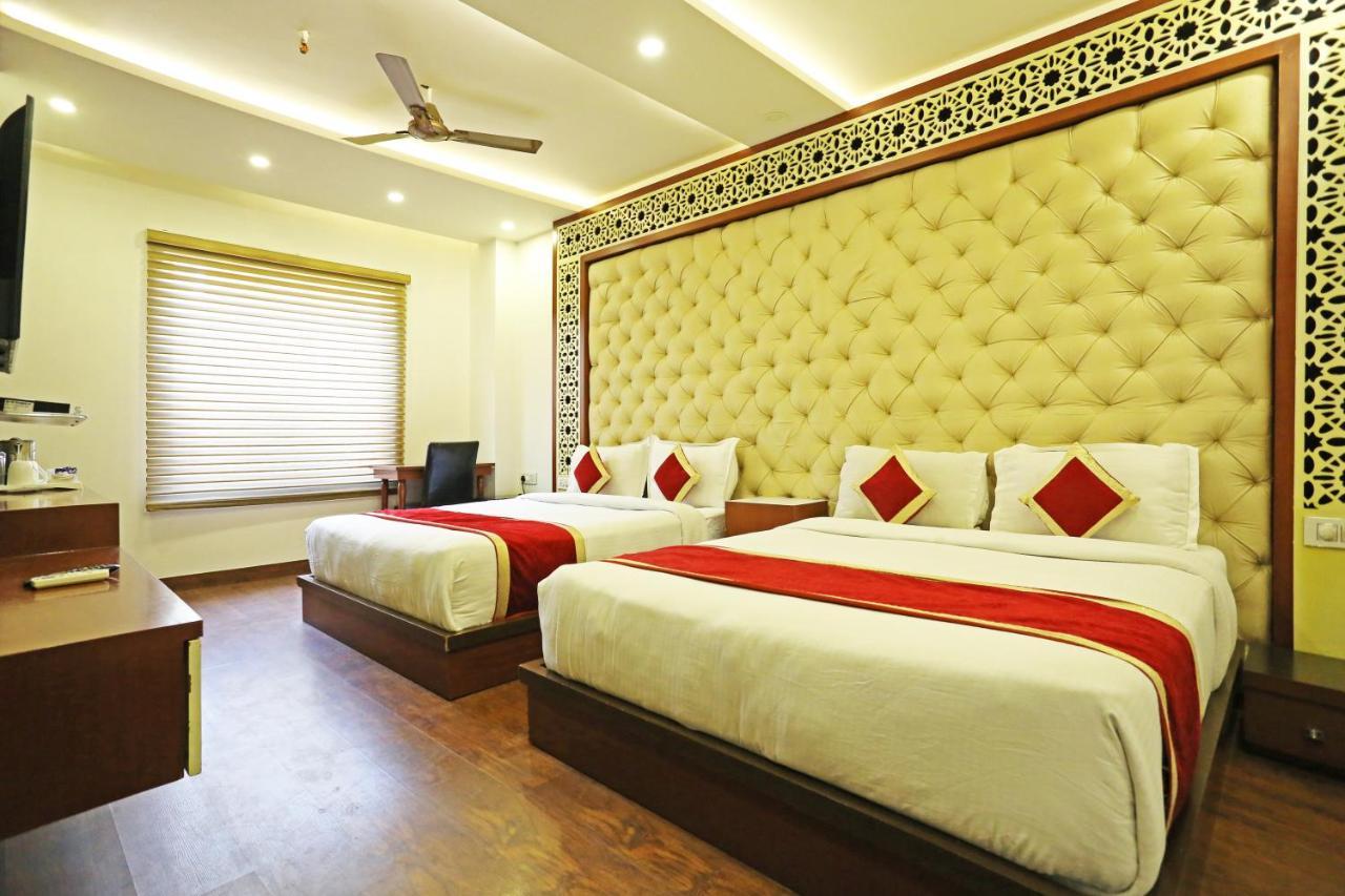 Ishaan Residency - A Unit Of Mgm Club 